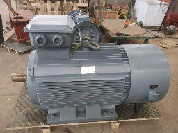 Generador de imanes permanentes de 10kW Voltado nominal personalizado 20rpm-3000rpm Rotado para uso doméstico