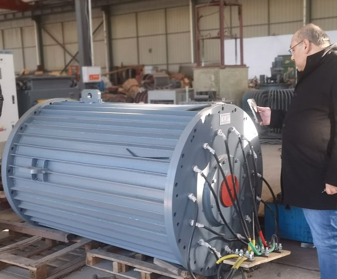 1MW 380Vac Energía libre Torsión de arranque bajo Generador de turbina hidroeléctrica 3MW 5MW