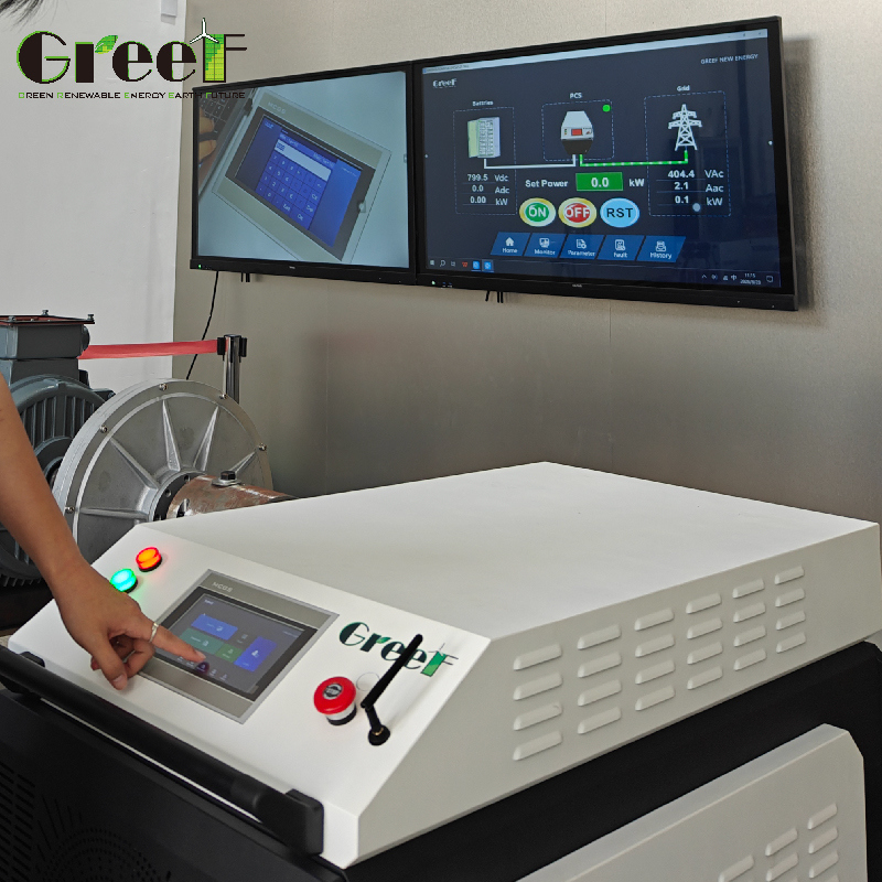 Inversor de energía aislado de 110KW con protección contra sobretensiones de nivel 2 y diseño sin transformador para un almacenamiento de energía fiable