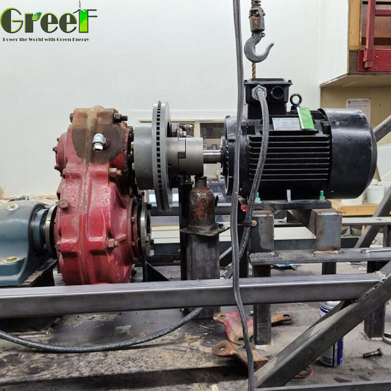 Motor de magneto permanente de 750W-5MW de potencia nominal con una eficiencia > 95% y concha de hierro fundido para aplicaciones industriales