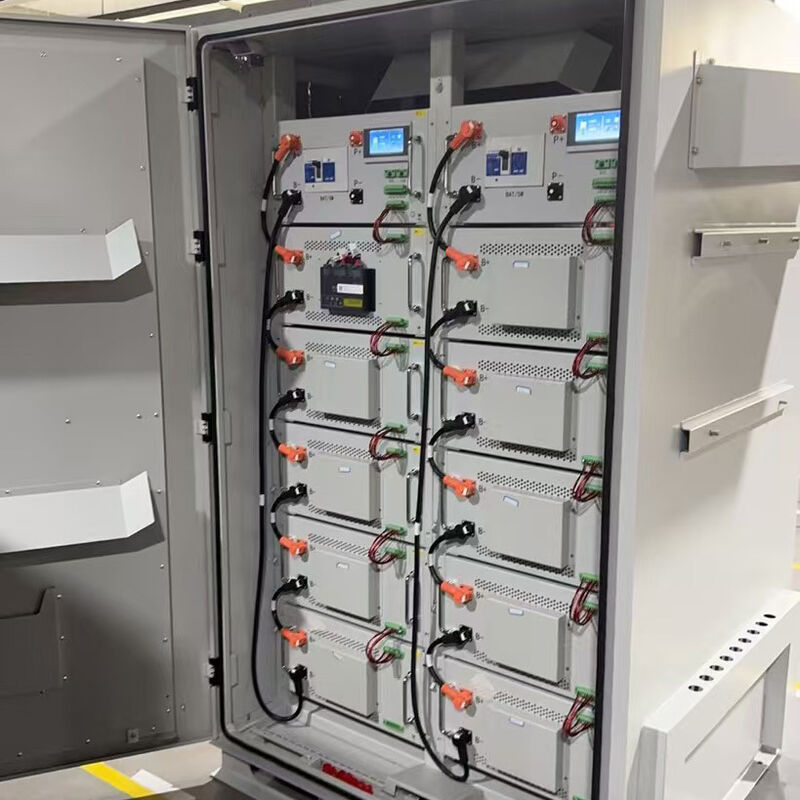 Armario de baterías al aire libre con celdas de 3,2 V 314 Ah y 16 kWh de energía nominal con refrigeración por aire industrial