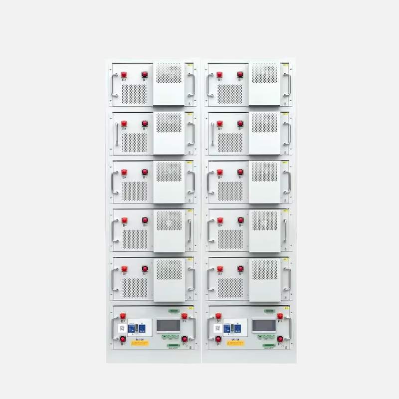 Batería de litio de alto voltaje de 51,2 V con profundidad de descarga superior al 80 % y tiempos de ciclo de 6000 para almacenamiento de energía de larga duración