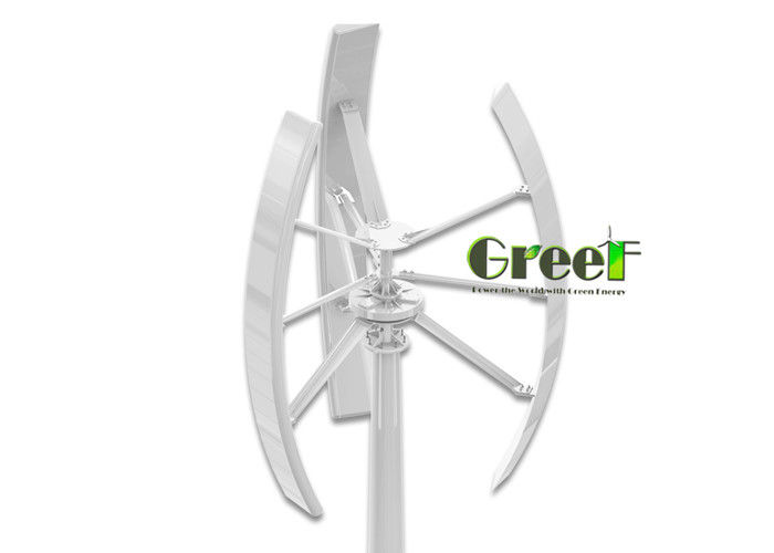 3 m/s Velocidad de corte del viento en turbina eólica de eje vertical con 3 palas de FRP para generación de energía eólica