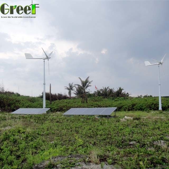 hogar horizontal del generador de turbina de viento de la echada de 5kw AXIS para los sitios de las telecomunicaciones