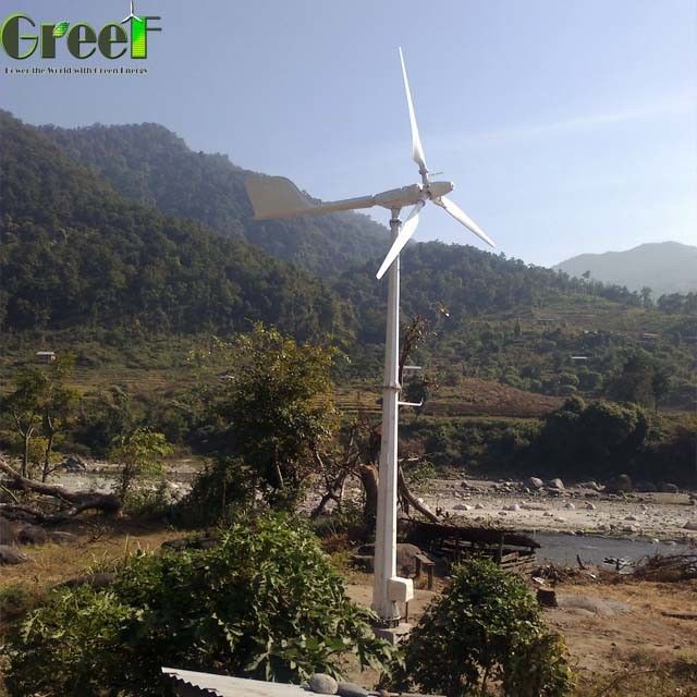 hogar horizontal del generador de turbina de viento de la echada de 5kw AXIS para los sitios de las telecomunicaciones