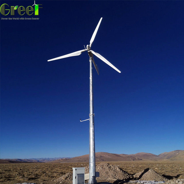 Turbina eólica de control de paso centrífuga para sistema híbrido solar con batería LiFePO4 SWT 5kw 10kw